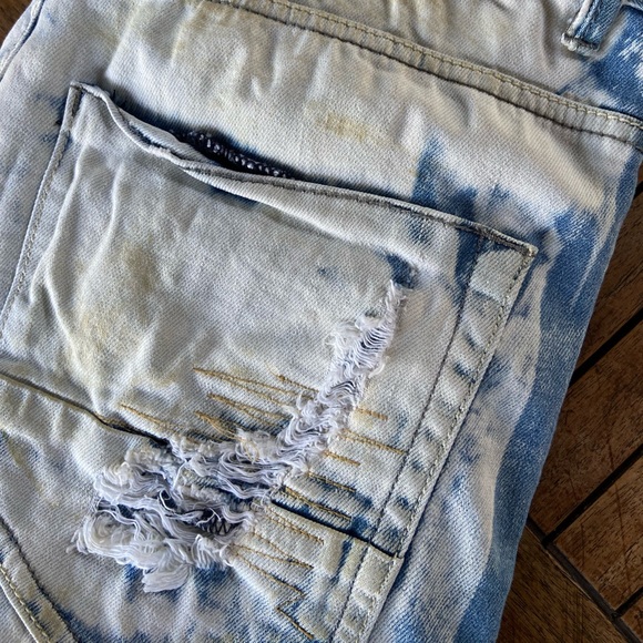 8ighth DStrkt Jeans Mens 30X 32 light wash Distressed/ Destroyer jeans. - Picture 2 of 15